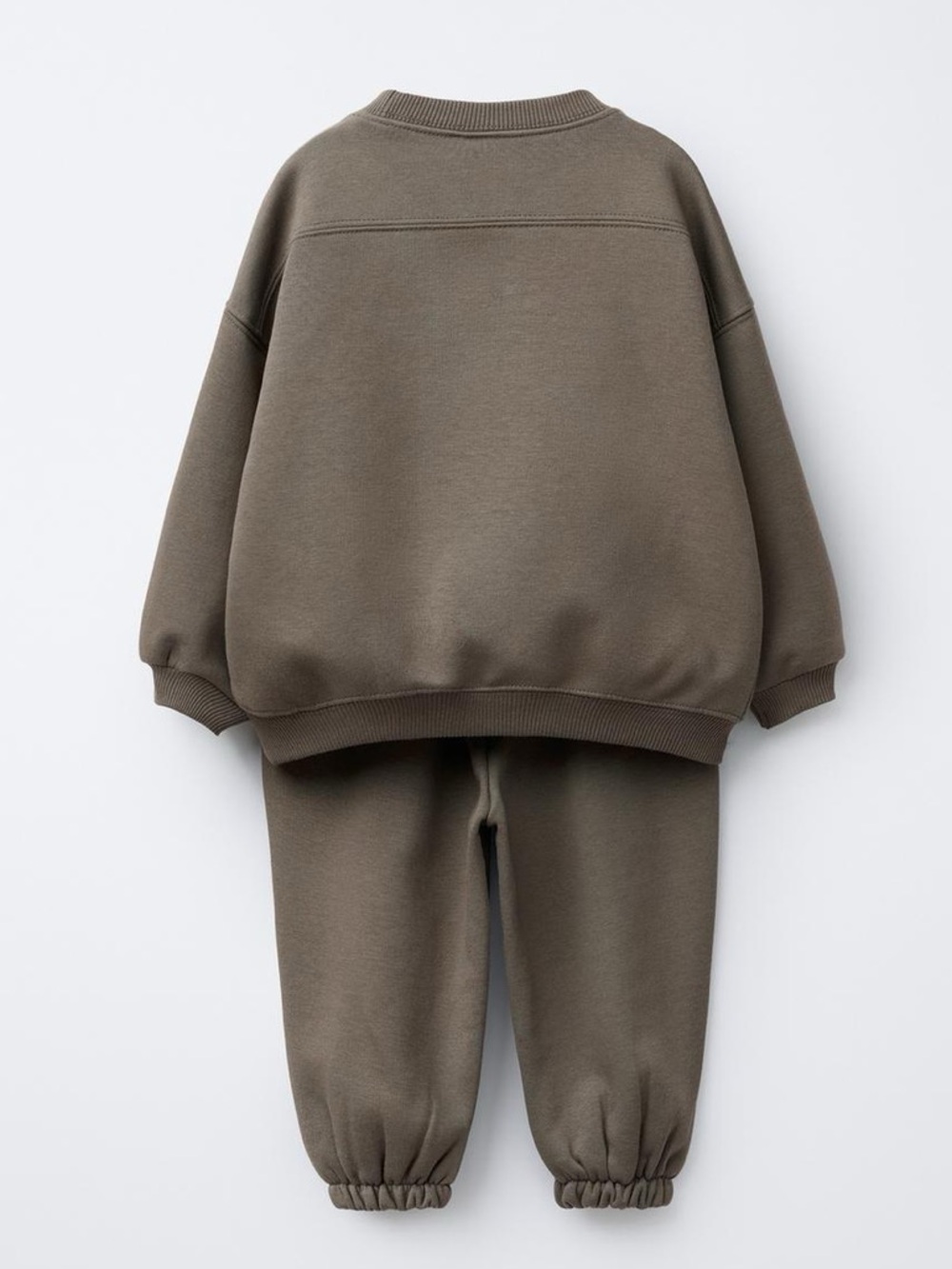 ZARA Matching Sweatsuit - Picture 2 of 14
